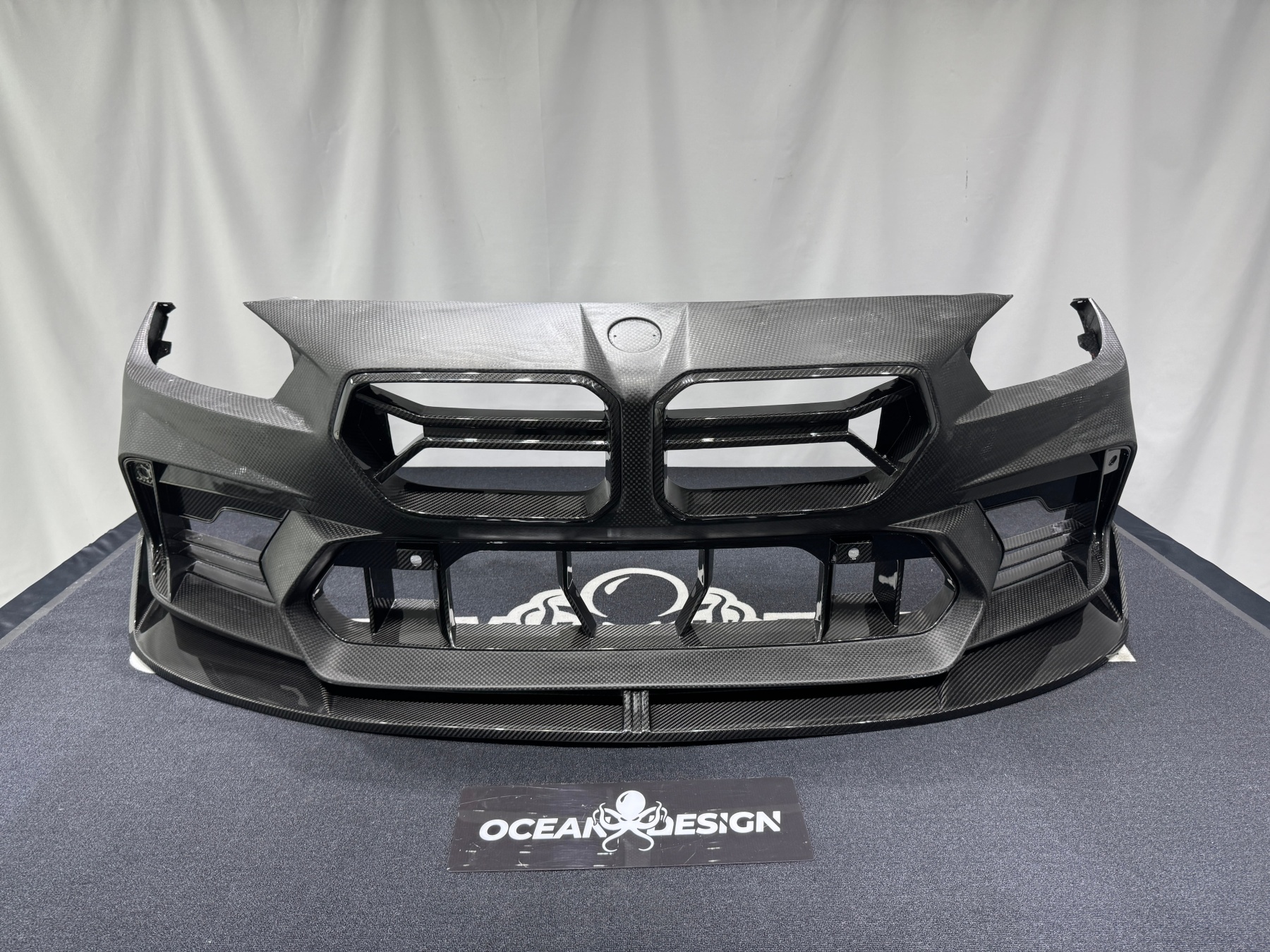 BMW G87 M2 AR V2 Style Dry Carbon Parts - styling view