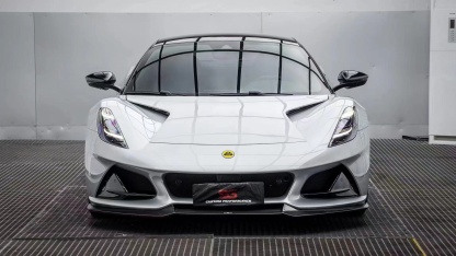 Lotus Emira Ocean Design Style Dry Carbon Parts - styling view