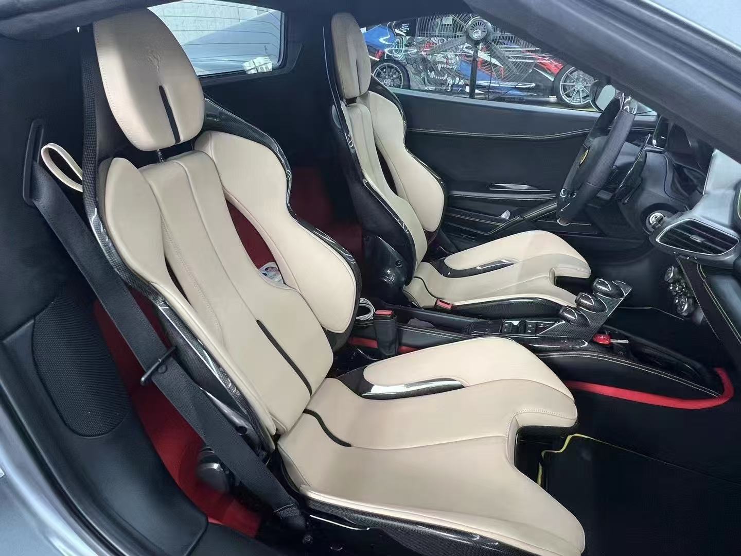 Ferrari 296 / SF90 Style Dry Carbon Bucket Seat - styling view
