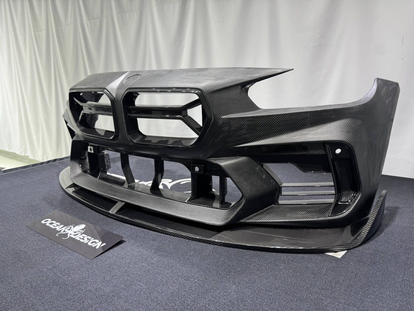 BMW G87 M2 AR V2 Style Dry Carbon Parts - styling view