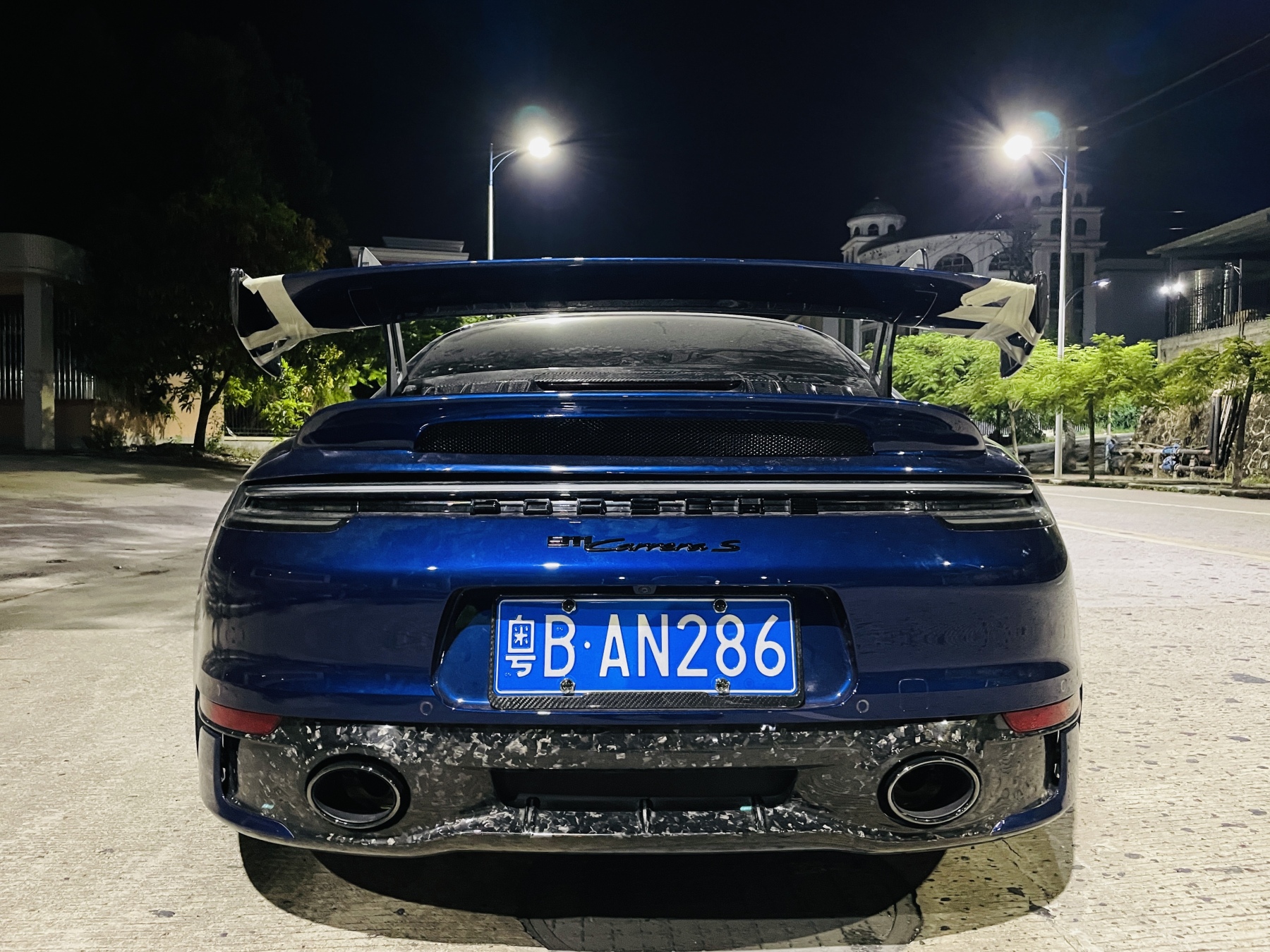 Porsche 911 992 Sport Design Style Rear Parts - styling view