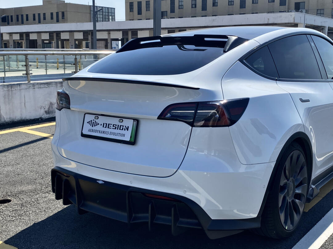 Tesla Model Y Ocean Design Gen 1 Style Dry Carbon Parts - styling view