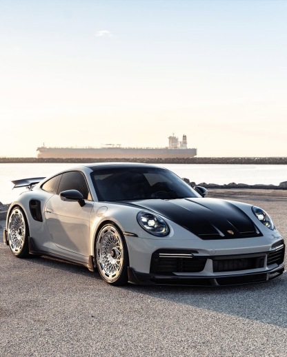 Porsche 911 992.1 Turbo S 9D Style Dry Carbon Parts - styling view