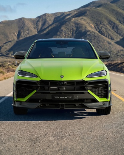 Lamborghini Urus SE M Style Dry Carbon Parts - styling view