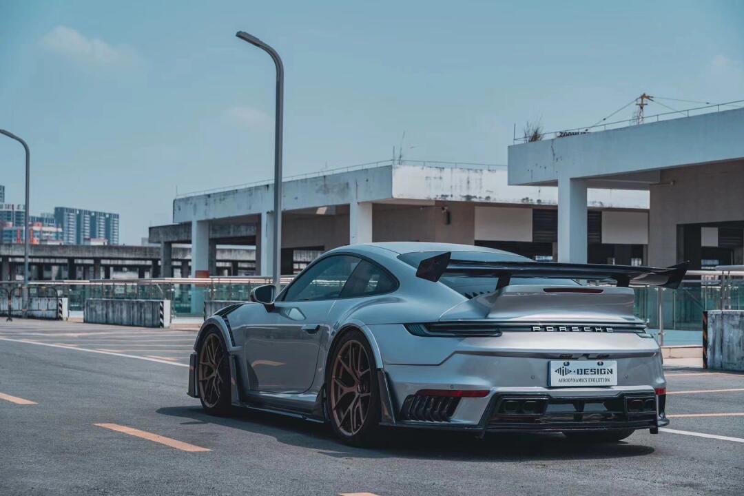 Porsche 911 992.1 Ghost Style Dry Carbon Parts - styling view