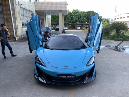 McLaren 540C / 570S to 600LT Style Carbon Fiber Conversion Kit - styling view