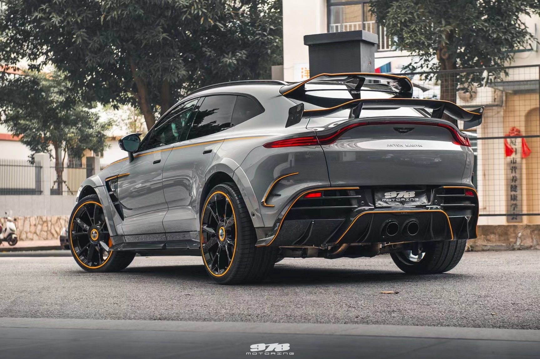 Aston Martin DBX MSY Style Widebody Parts - styling view