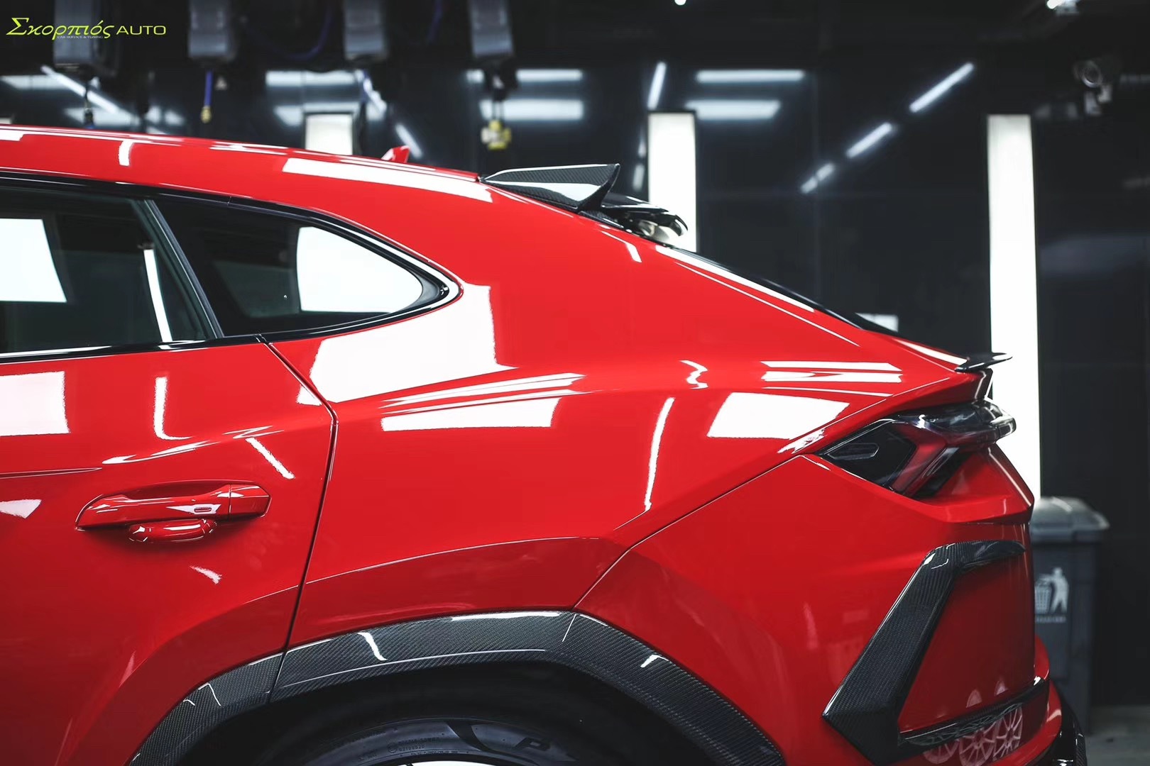 Lamborghini Urus Topcar Style Dry Carbon Parts - styling view