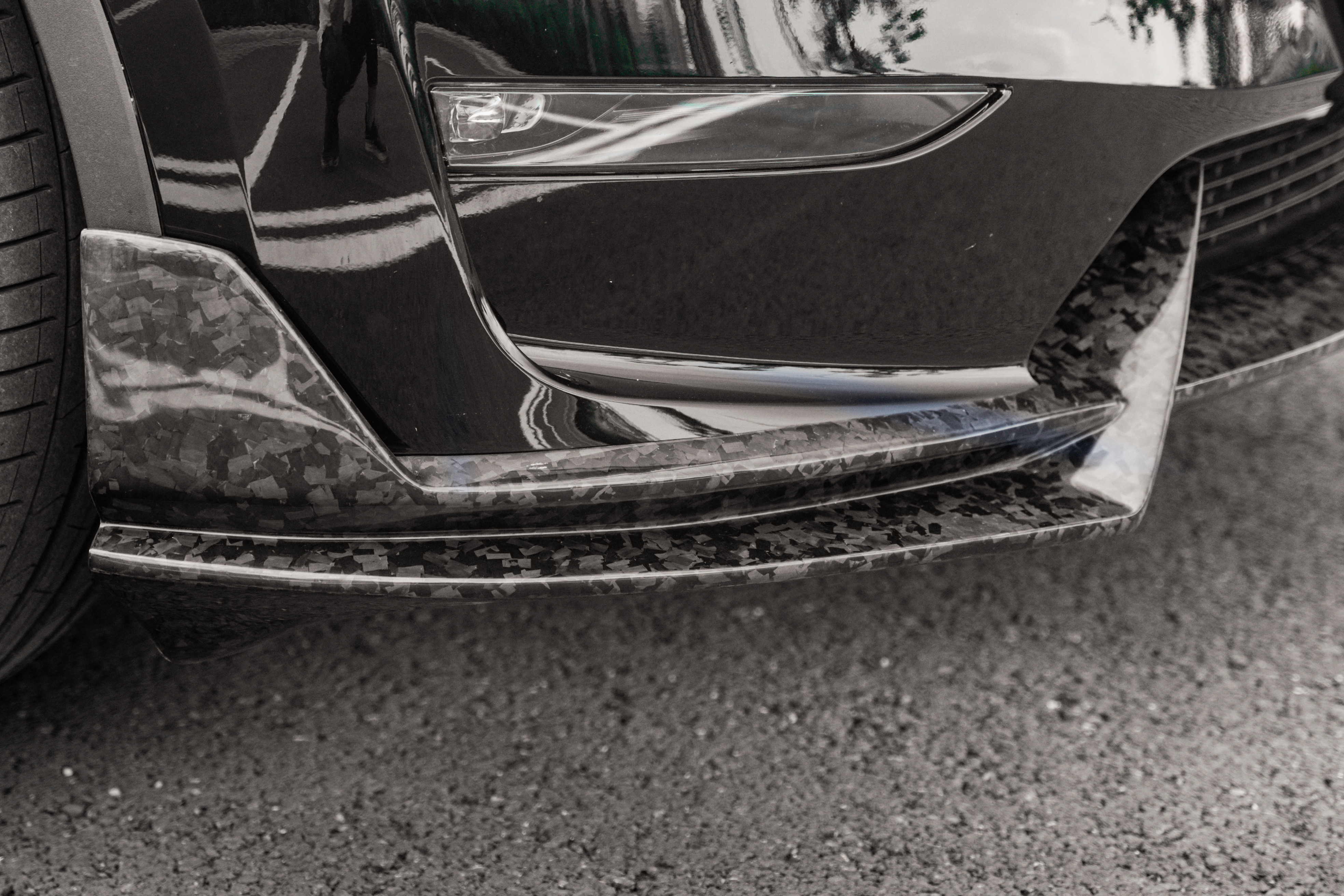 Tesla Model Y Ocean Design Gen 1 Style Dry Carbon Parts - styling view
