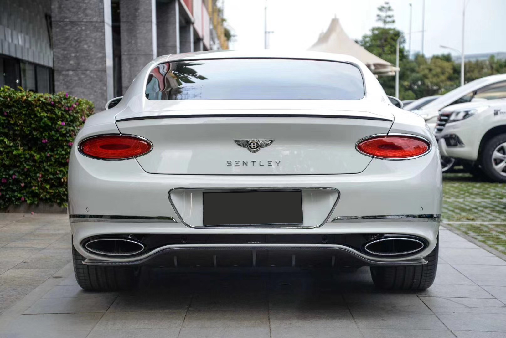 Bentley Continental GT Edition One Style Dry Carbon Parts - styling view