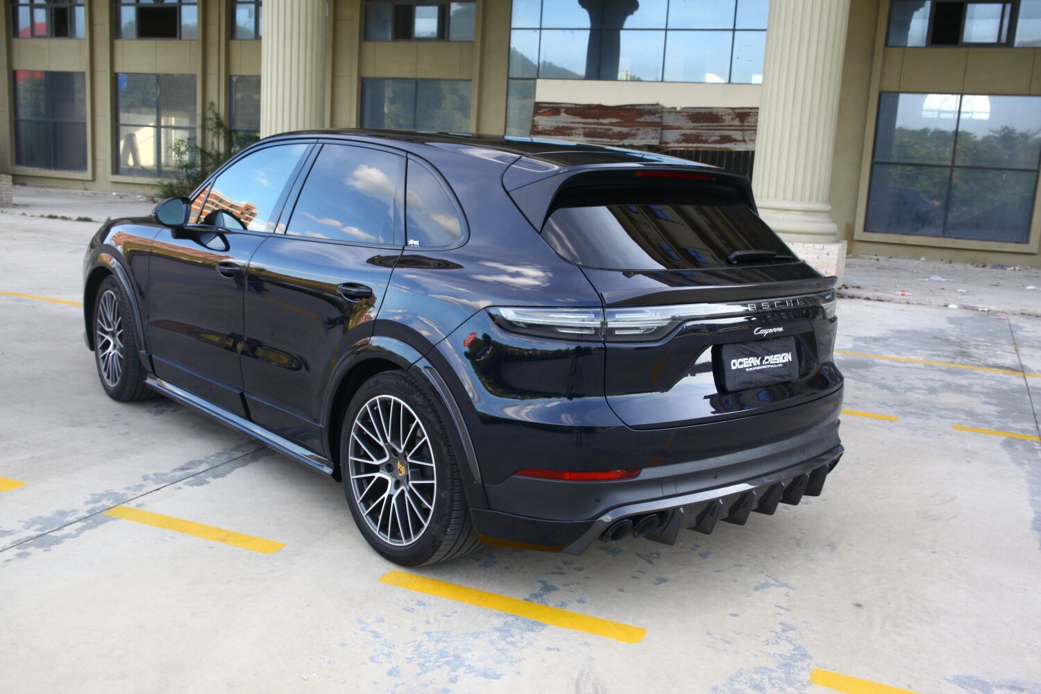 Porsche Cayenne OD Style Carbon Fiber Parts - styling view
