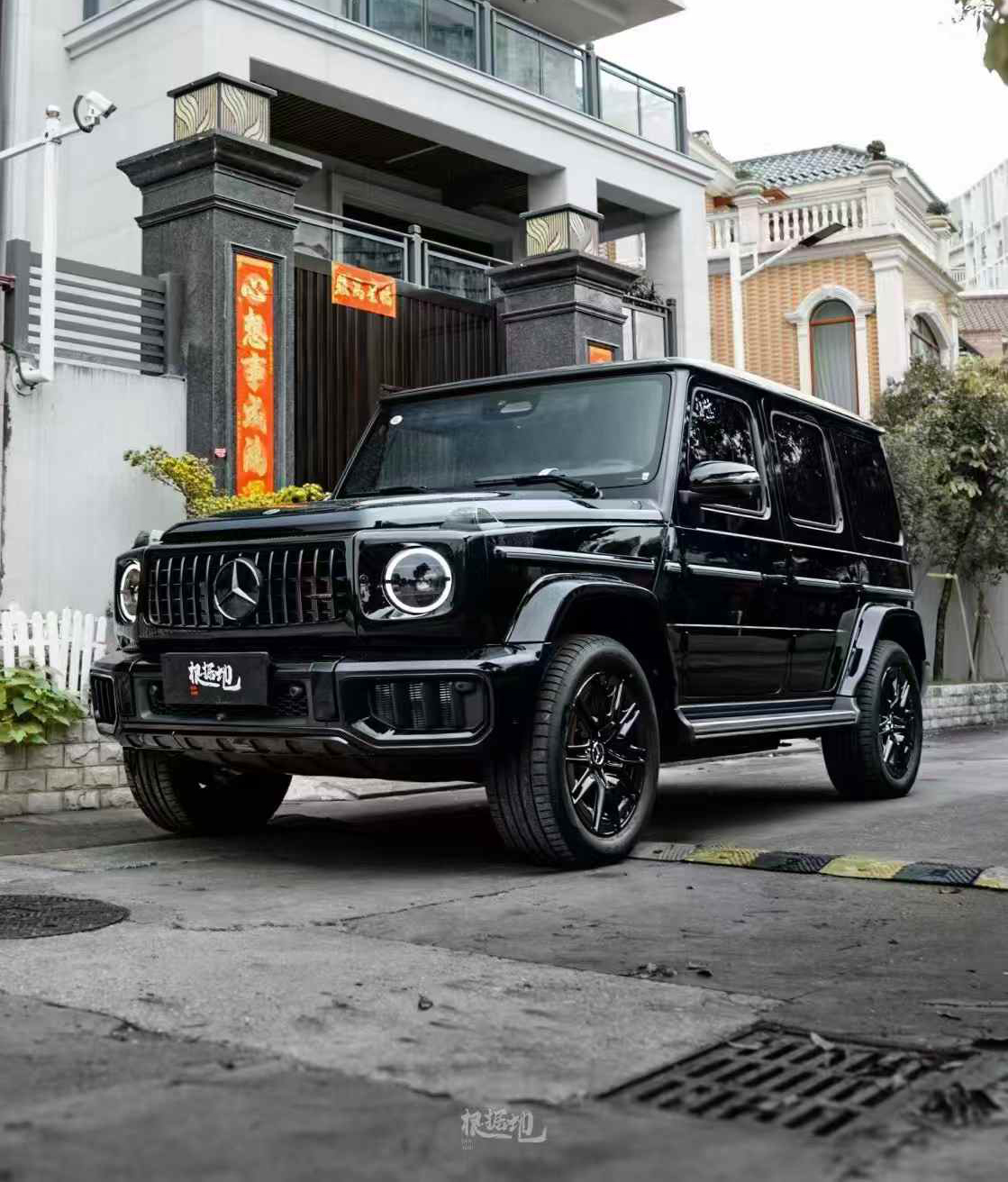 Mercedes-Benz W464/W465 G350/G500/G400 G63 AMG Style PP Conversion Kit - styling view