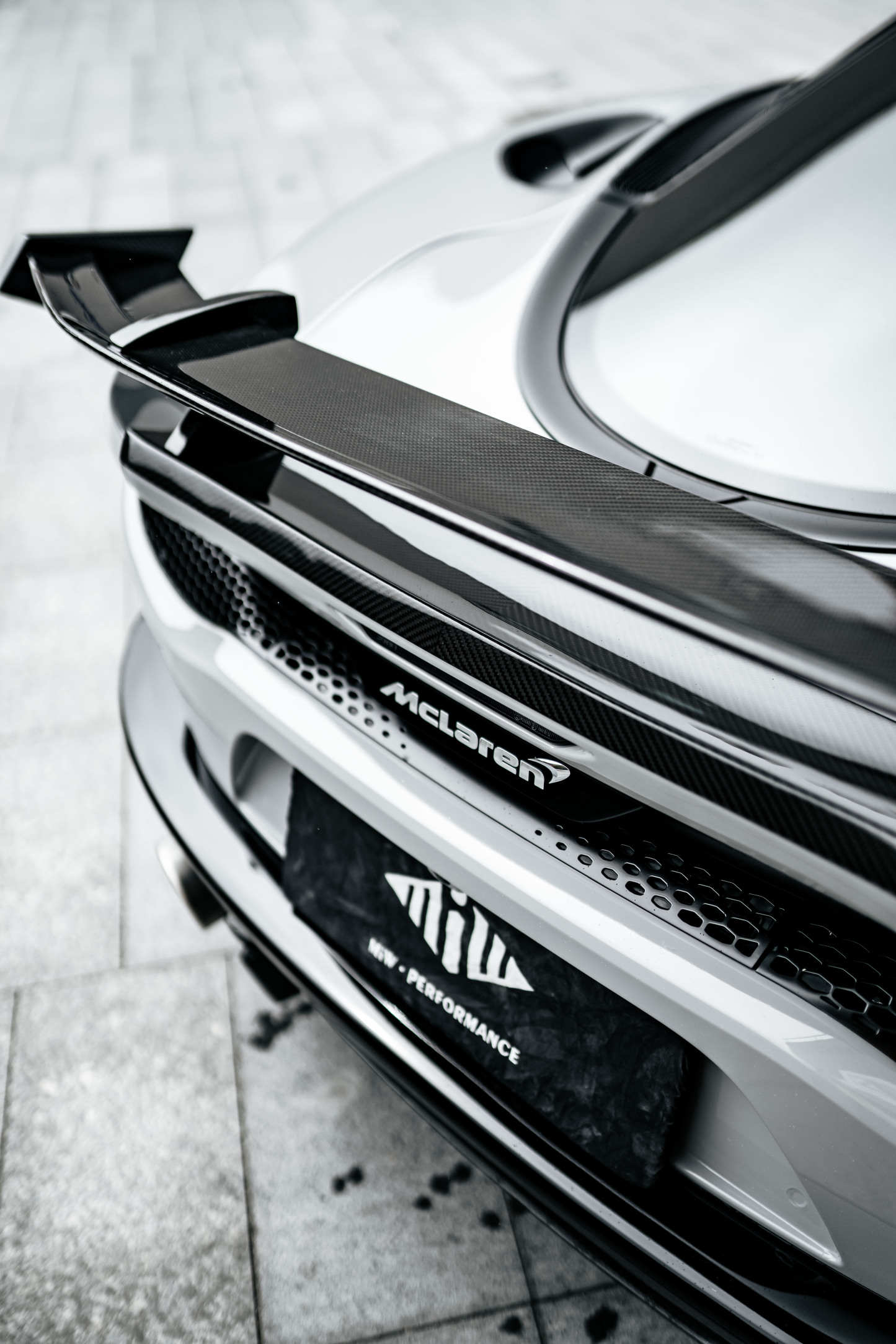 McLaren GT Dry Carbon Parts - styling view