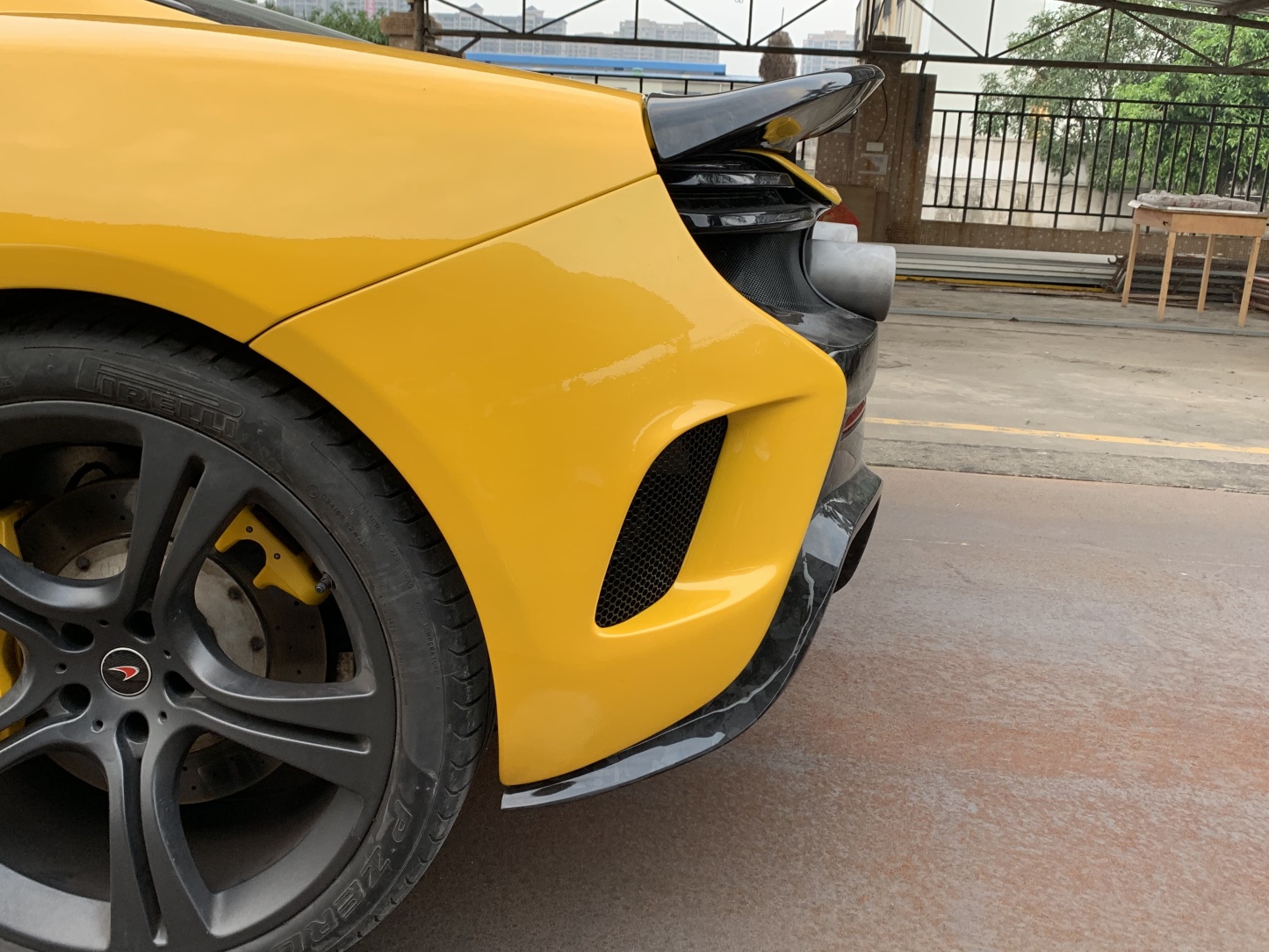 McLaren MP4-12C/625/650S 675LT Style Carbon Conversion Kit - styling view