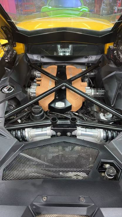 Lamborghini LP700/LP720/LP750 SVJ Style Conversion Parts and Configurations - styling reference for SVJ Cylinder Head