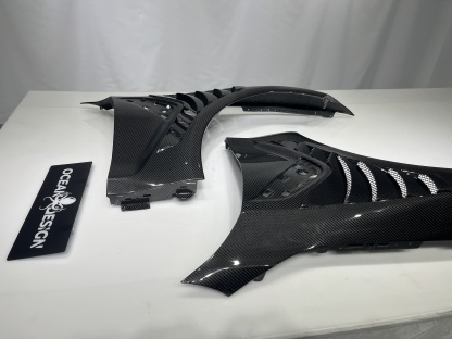 BMW G80 M3/G82 M4 Ocean Design Dry Carbon Shark-Fin Fenders - styling view