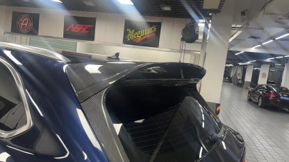 Bentley Bentayga 2021-2025 V8 S Style Dry Carbon Parts - styling view