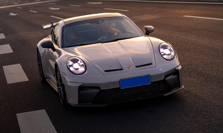 Porsche 911 992.1 / 992.2 GT3 Style Conversion Parts - styling view