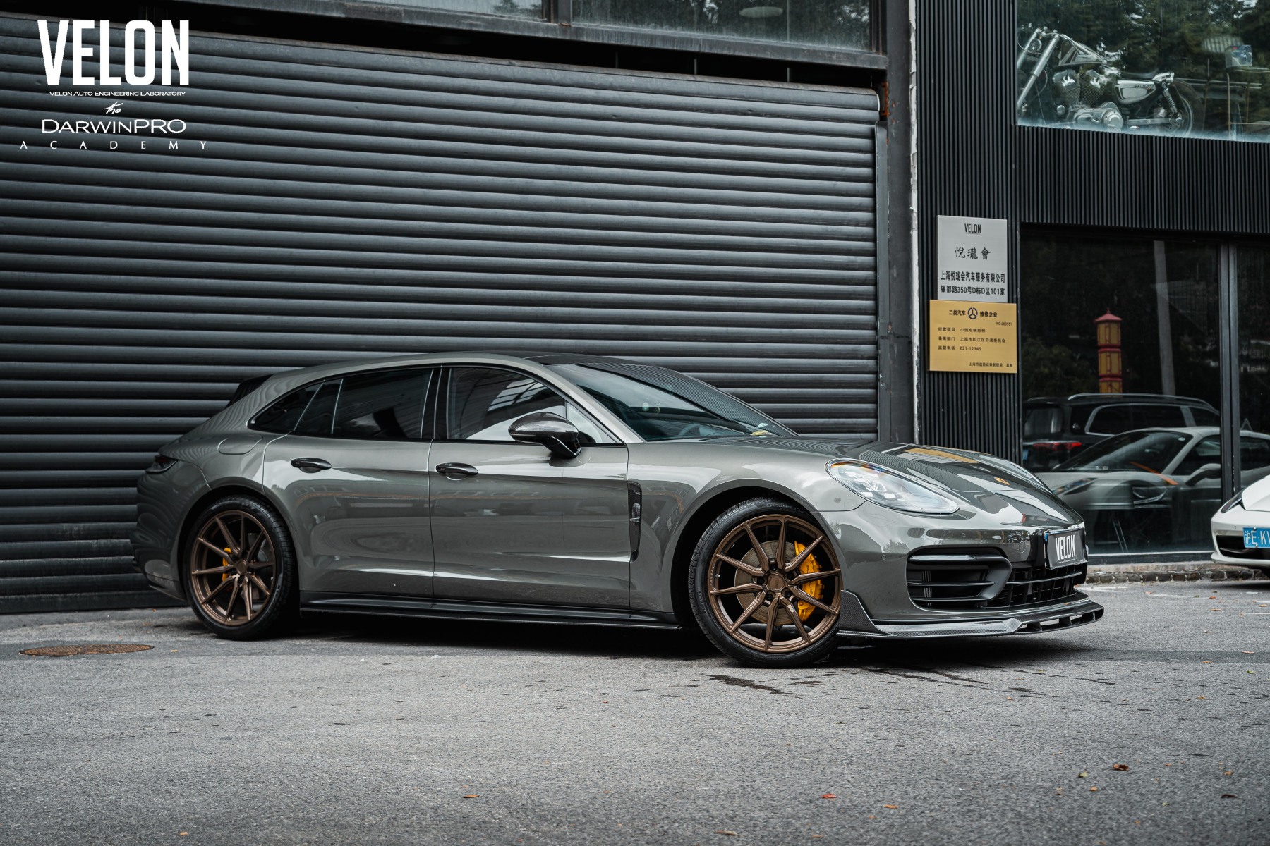 Porsche Panamera 971 OD Style Dry Carbon Parts - styling view