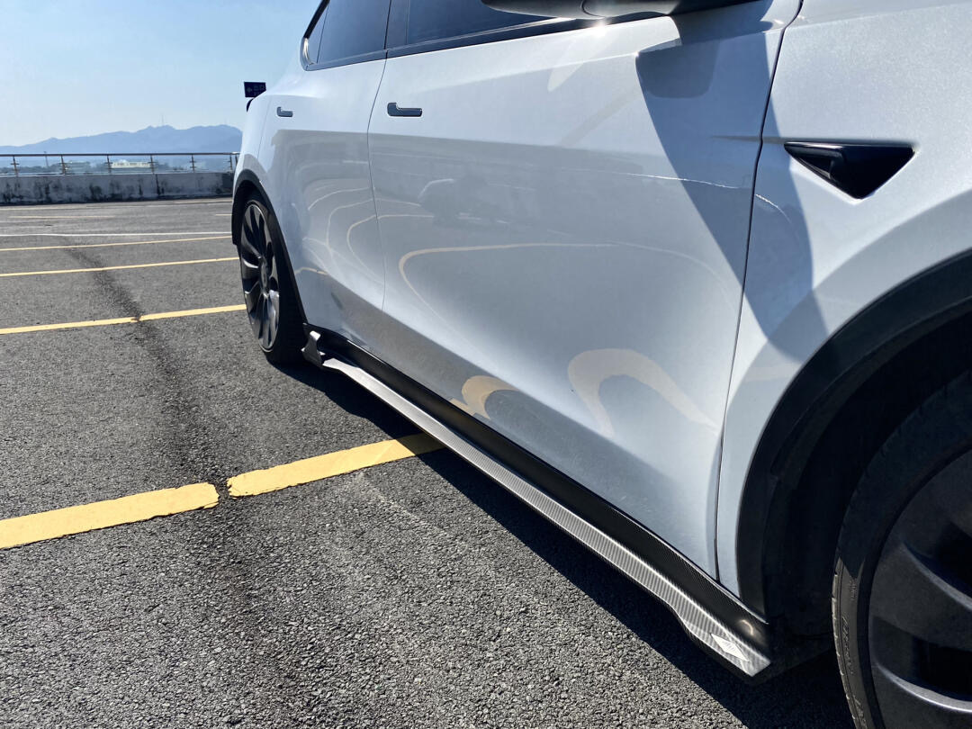 Tesla Model Y Ocean Design Gen 1 Style Dry Carbon Parts - styling view