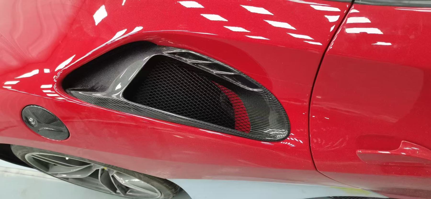 Ferrari 488 GTB/Spider Pista Style PP and Carbon Conversion Configurations - styling view