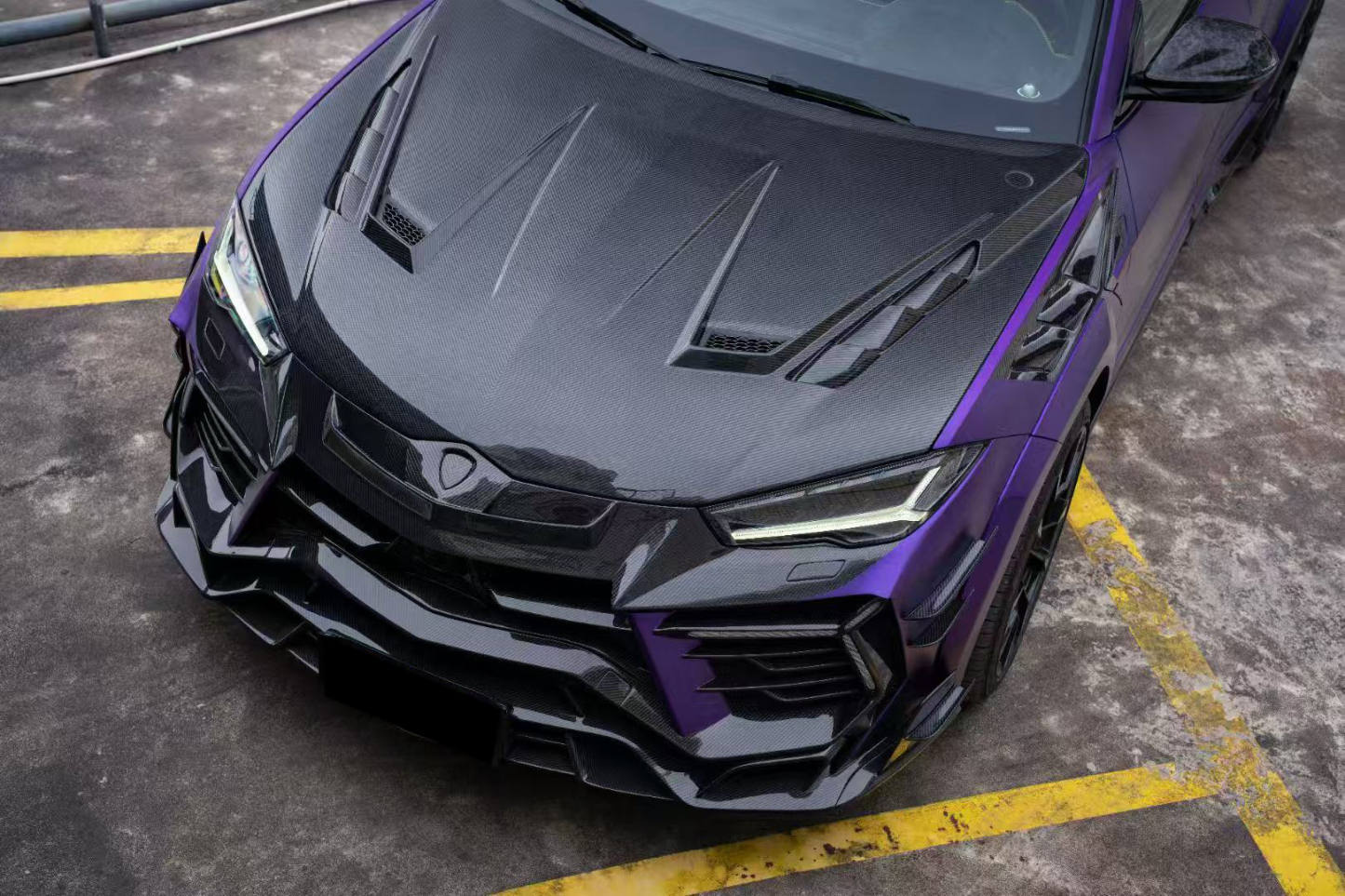 Lamborghini Urus MSY Gen 3 Style Dry Carbon Body Kit - styling view