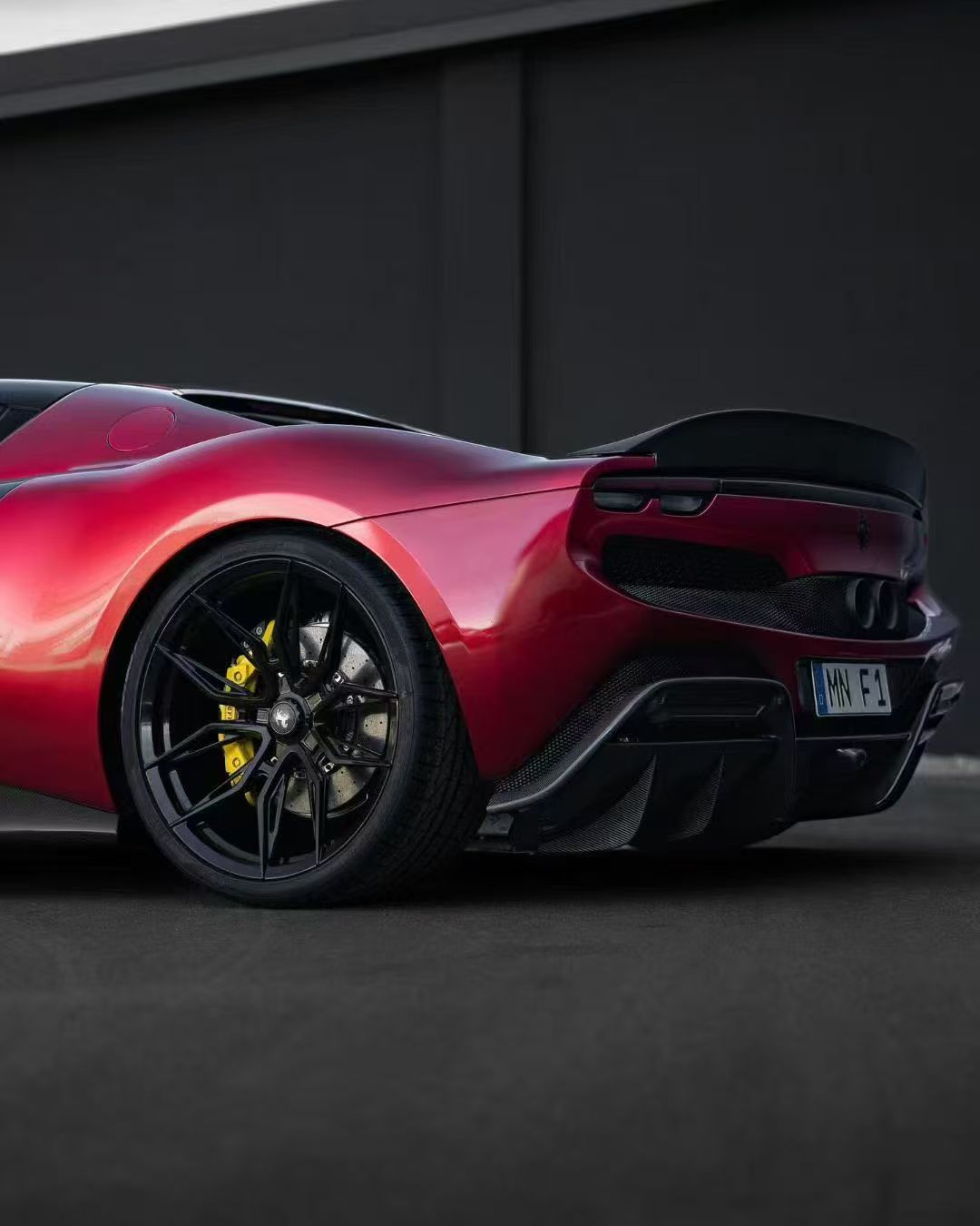 Ferrari 296 N Style Dry Carbon Parts - styling view
