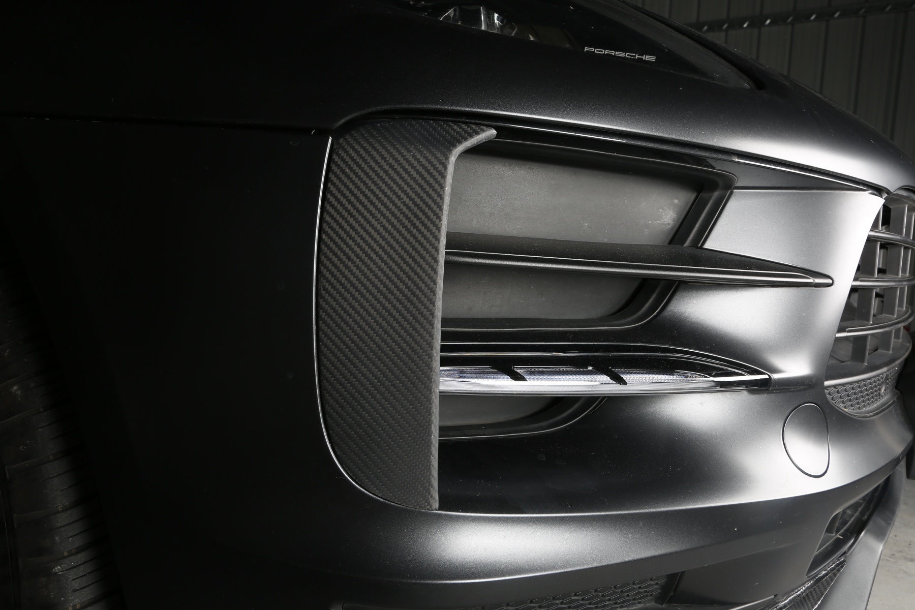 Porsche Macan TEHCART Style Parts - styling view