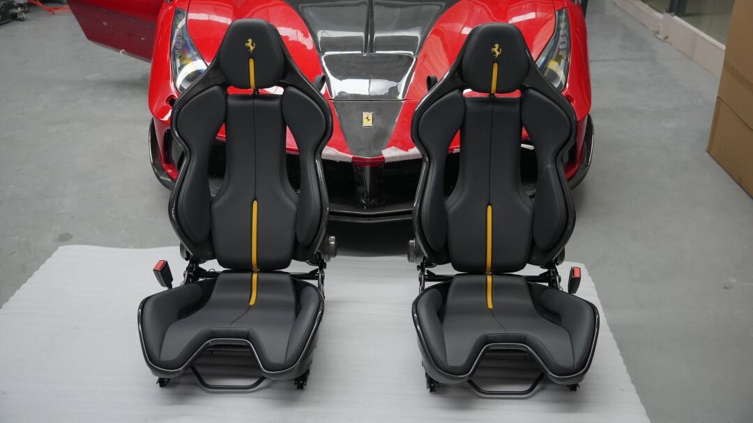 Ferrari 296 / SF90 Style Dry Carbon Bucket Seat - styling view
