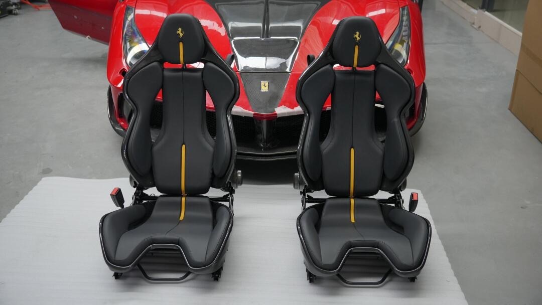 Ferrari 296 / SF90 Style Dry Carbon Bucket Seat - styling view