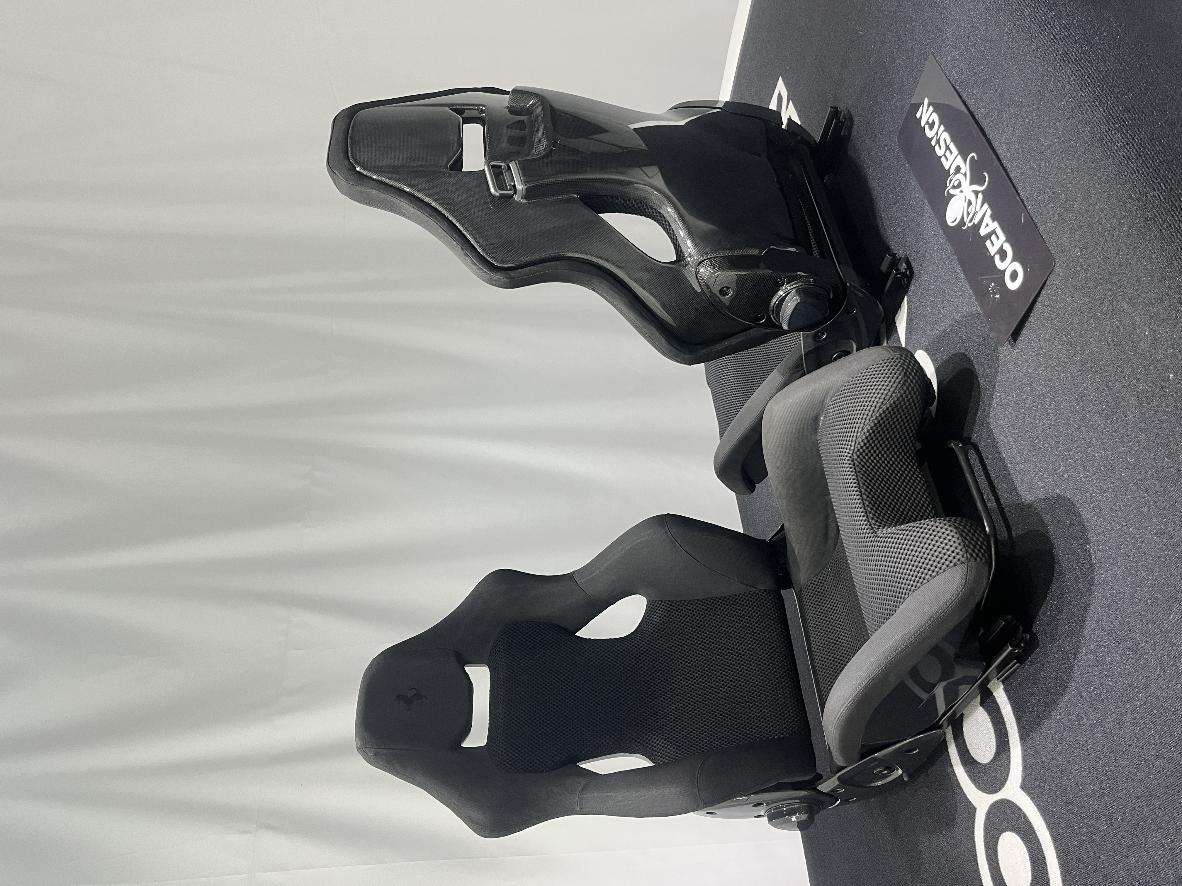 Ferrari F430/458/488/F8 Style Dry Carbon Bucket Seat - styling view