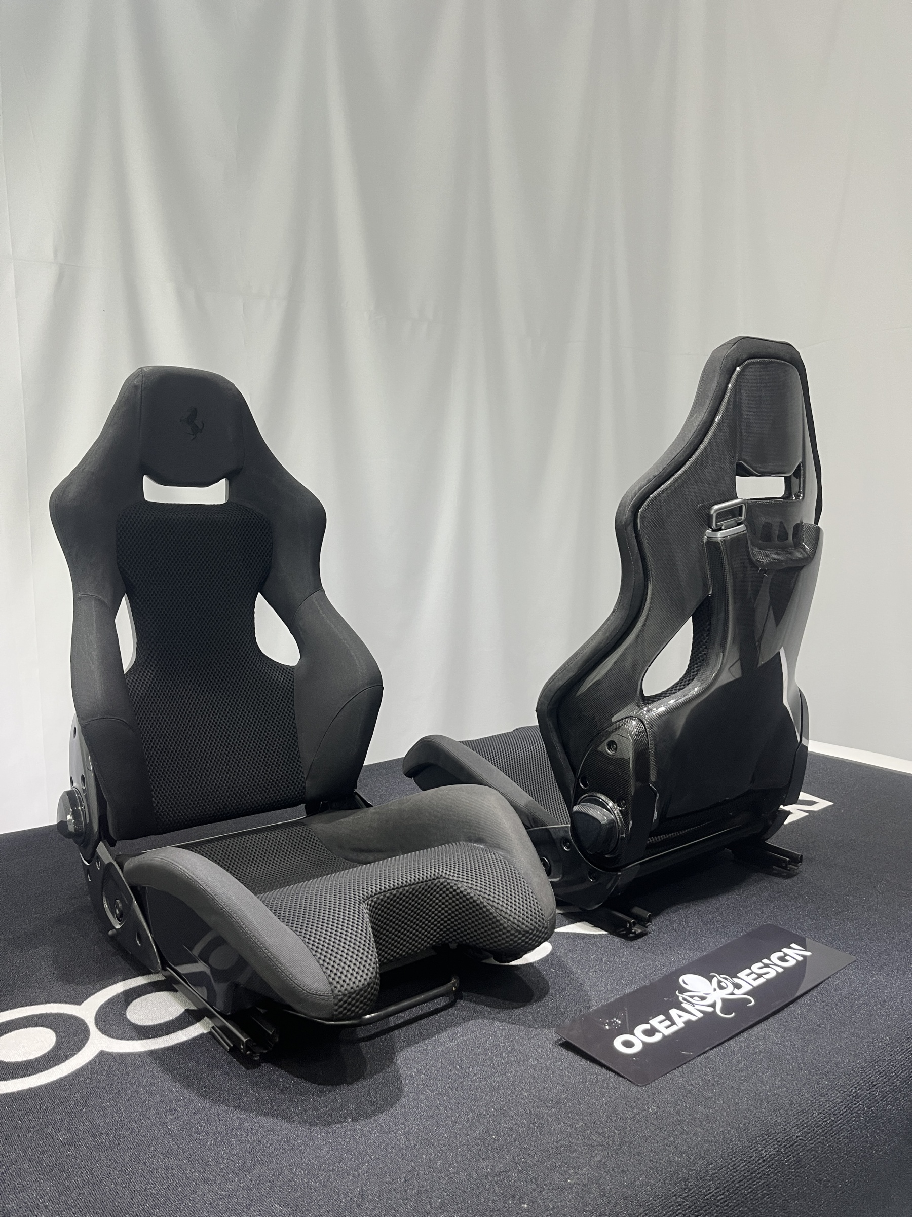 Ferrari F430/458/488/F8 Style Dry Carbon Bucket Seat - styling view