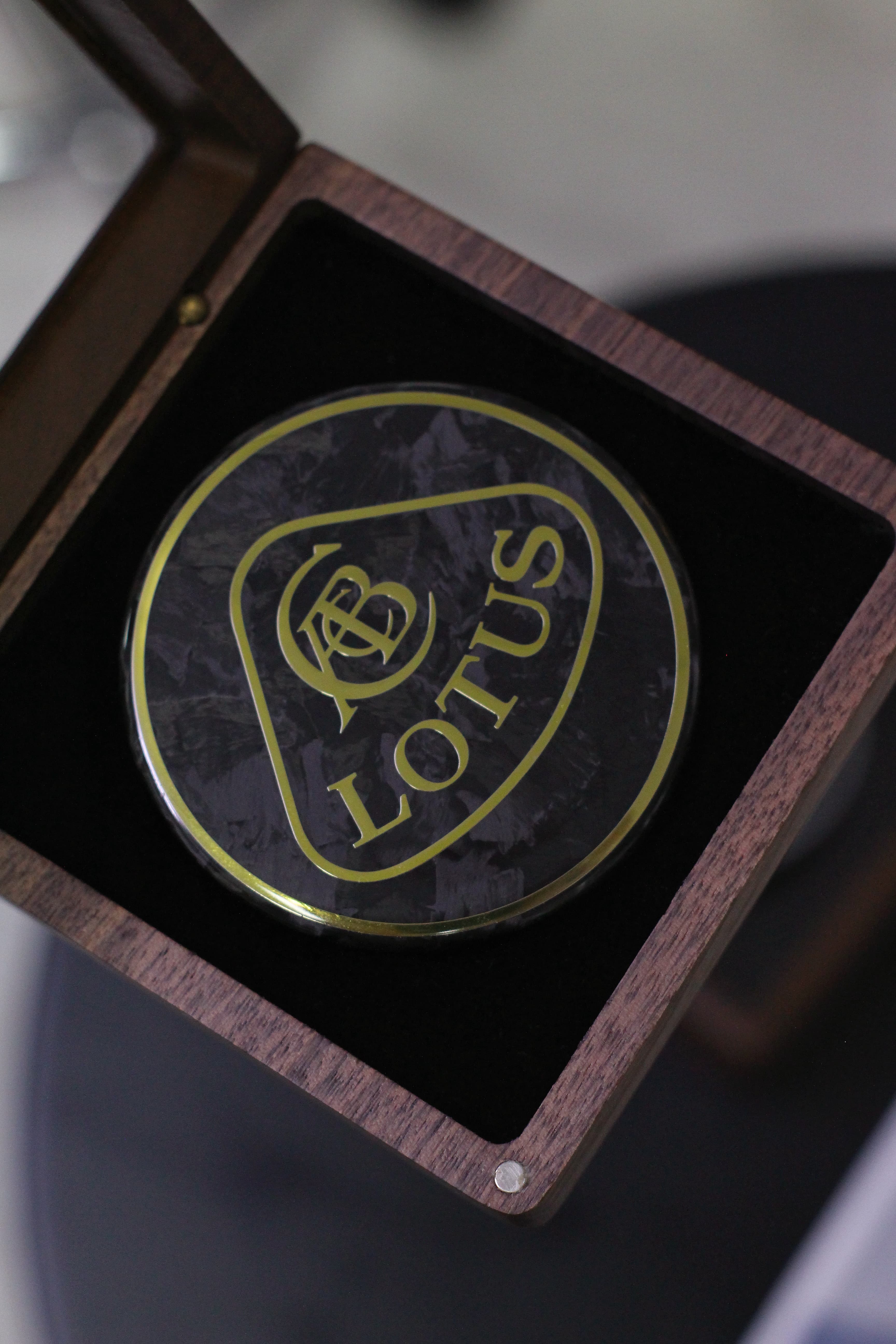 Lotus Emira/Eletre/Emeya Marble-Pattern Dry Carbon Badges - styling view