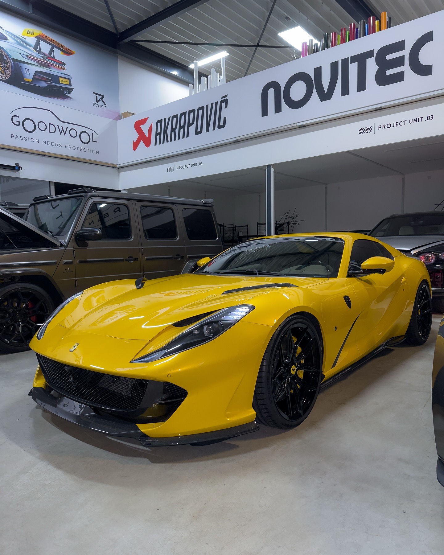Ferrari 812 N Style Dry Carbon Parts - styling view