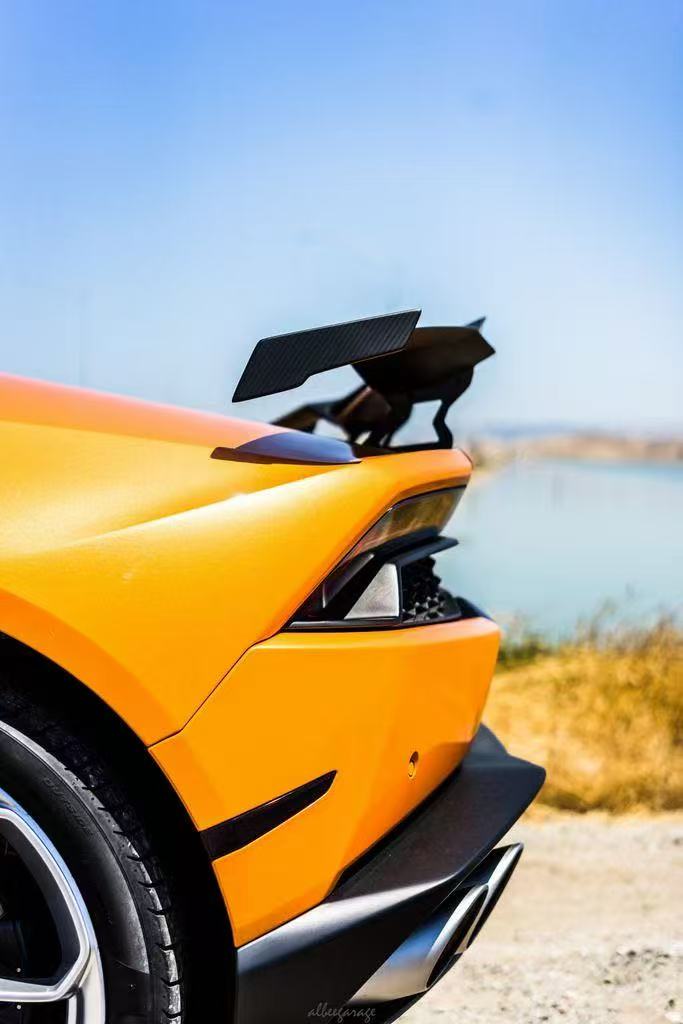 Lamborghini LP580 / LP600 / LP610 MAD Style Carbon Fiber Parts - styling view