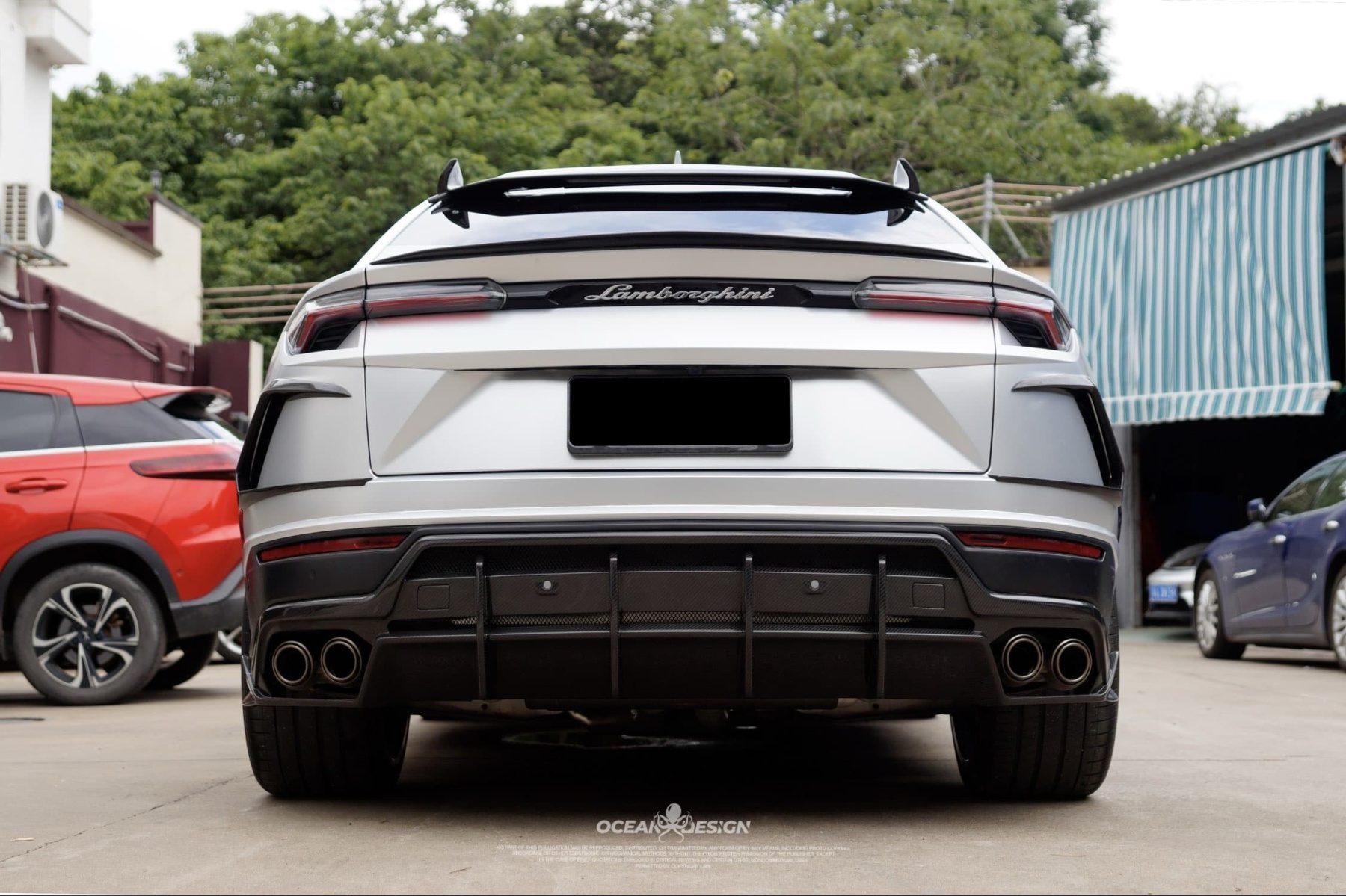 Lamborghini Urus Topcar Style Dry Carbon Parts - styling view