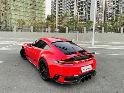 Porsche 911 992.1 Mi Style Dry Carbon Parts - styling view