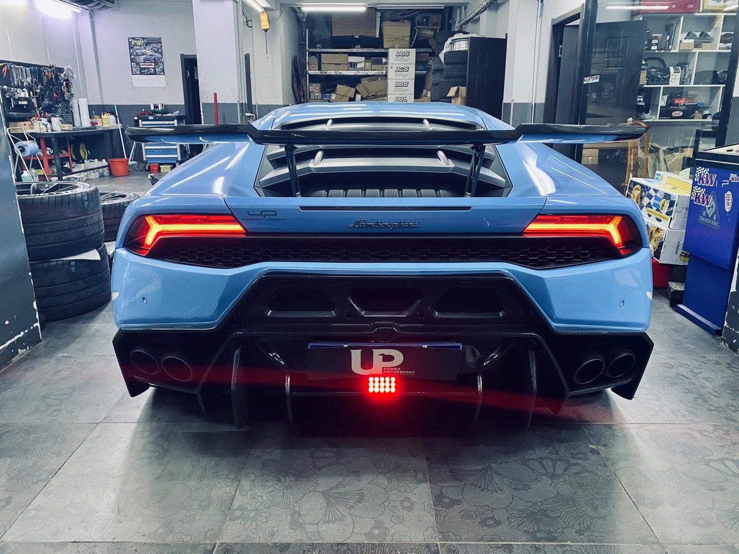 Lamborghini LP580/LP600/LP610 V Style Dry Carbon Parts - styling view
