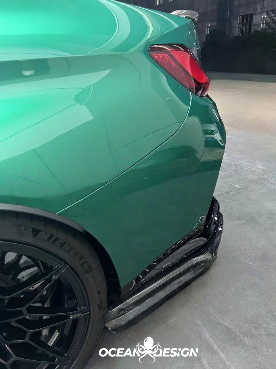 2021–2025 BMW M3 (G80) / M4 (G82) MT Style Dry Carbon Rear Diffuser Protectors
