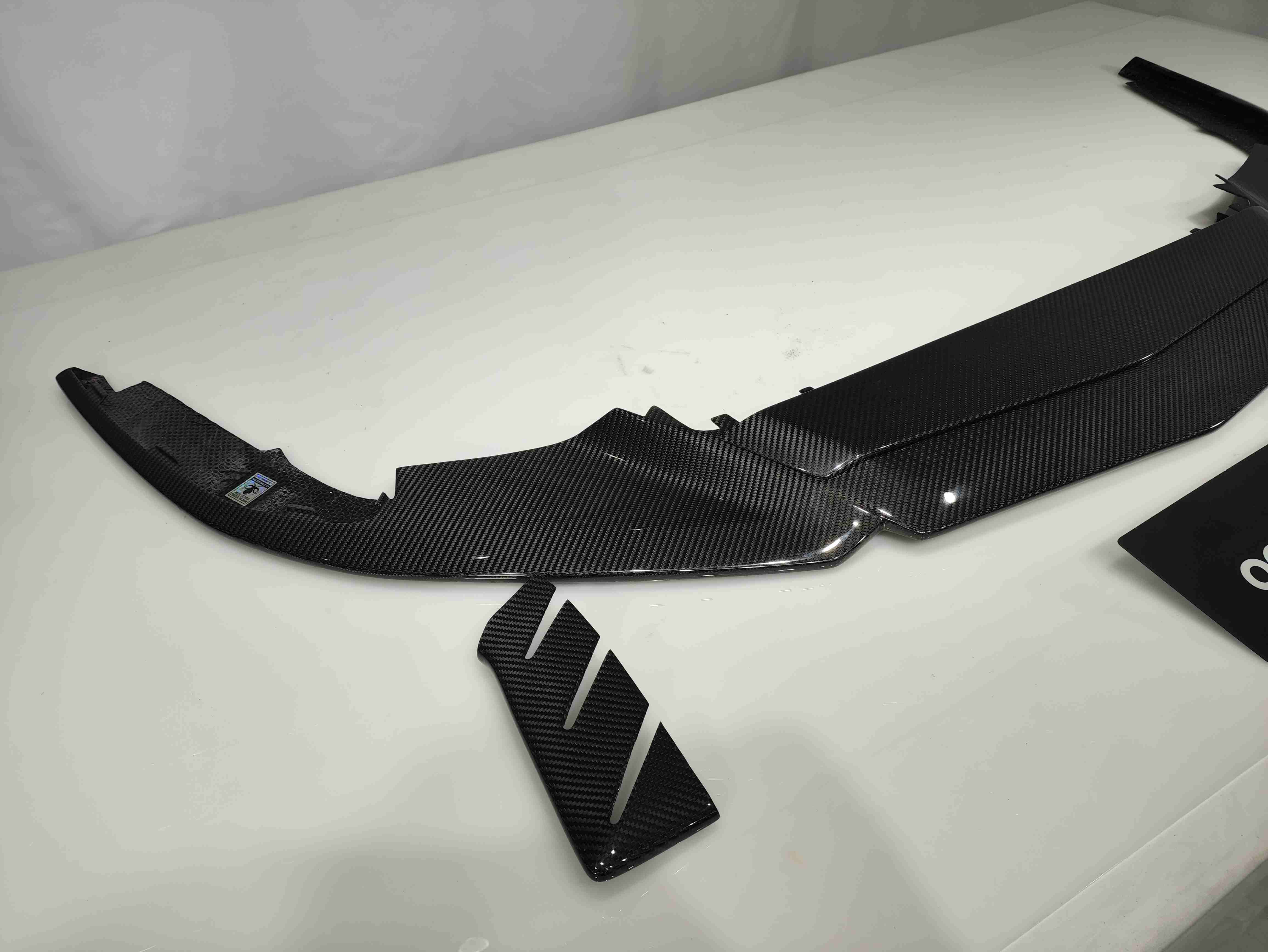 Lamborghini Huracan EVO RWD Splitter Dry Carbon Fiber N Series Bodykit