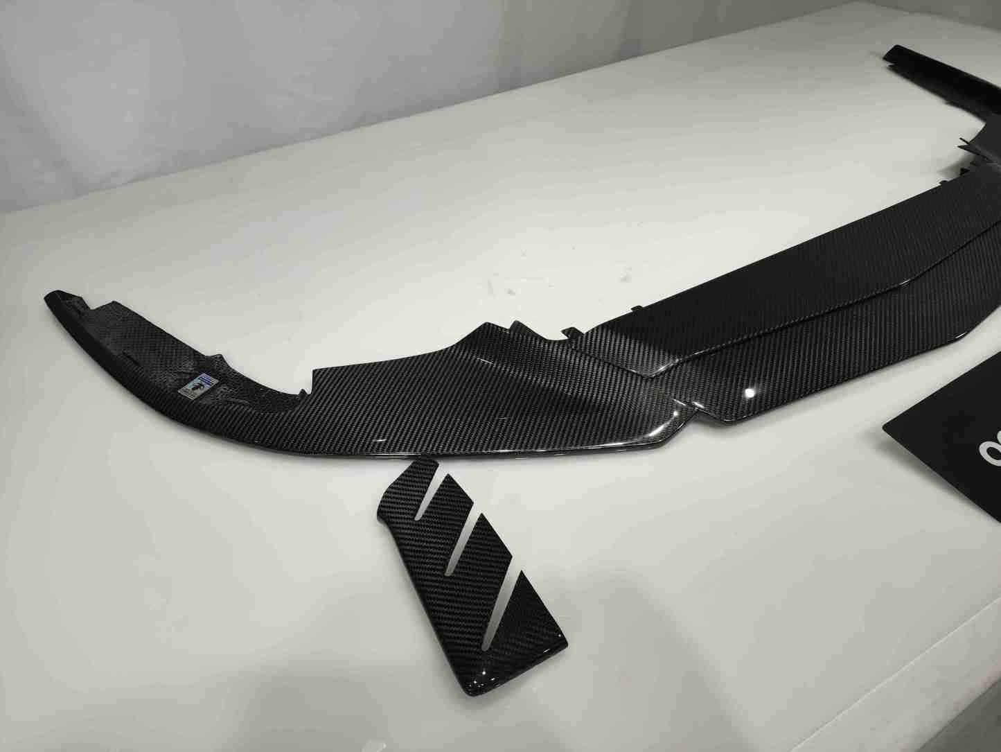 Lamborghini Huracan EVO RWD Splitter Dry Carbon Fiber N Series Bodykit