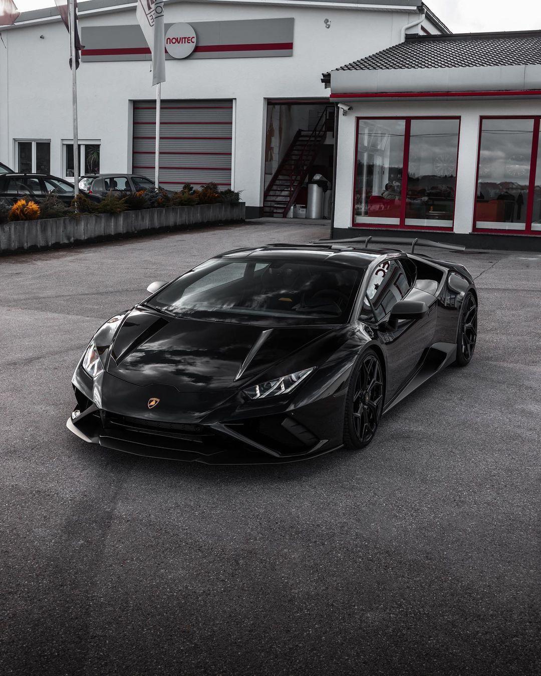 Lamborghini Huracan EVO RWD Splitter Dry Carbon Fiber N Series Bodykit