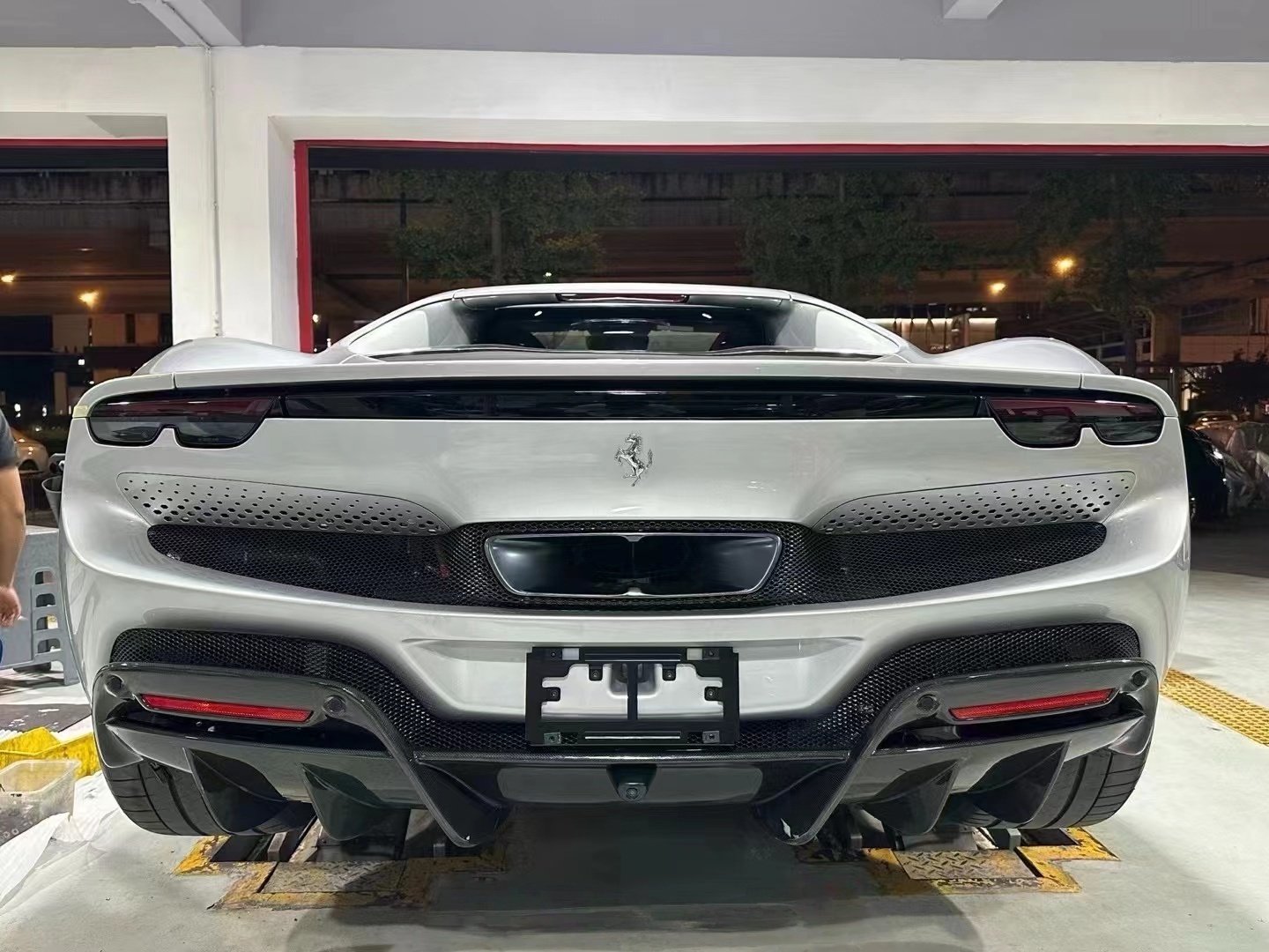 2022- Up Ferrari 296 GTB & GTS(F171) Rear Diffuser Dry Carbon Fiber OEM Series Bodykit