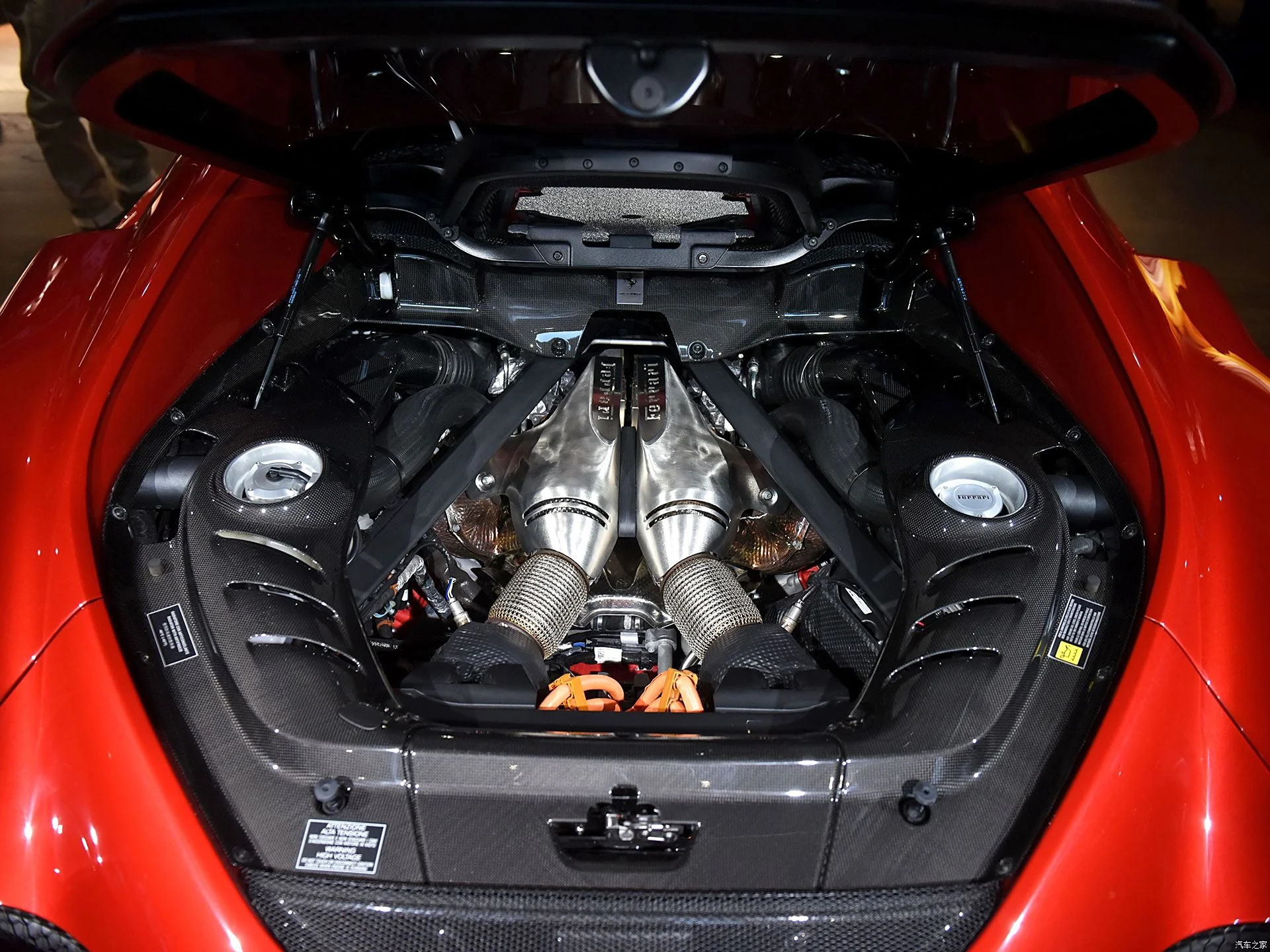 2022- Up Ferrari 296 GTB(F171) Rear Engine Compartment Trim Dry Carbon Fiber OEM Series Bodykit