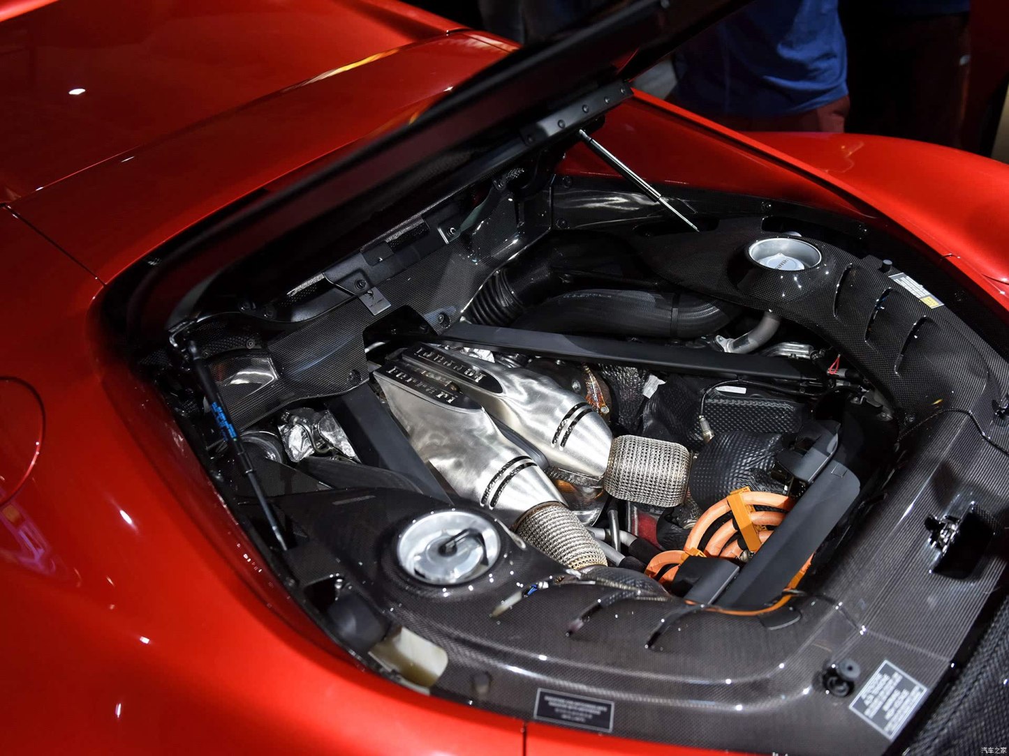 2022- Up Ferrari 296 GTB(F171) Rear Engine Compartment Trim Dry Carbon Fiber OEM Series Bodykit