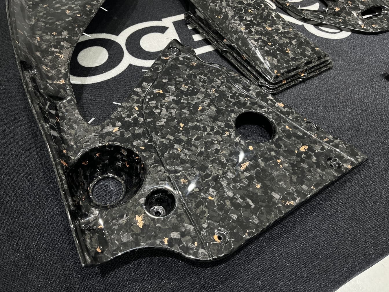 2018- Up Ferrari 812 Superfast & GTS Engine Bay Panels Dry Carbon Fiber MSY Series Bodykit