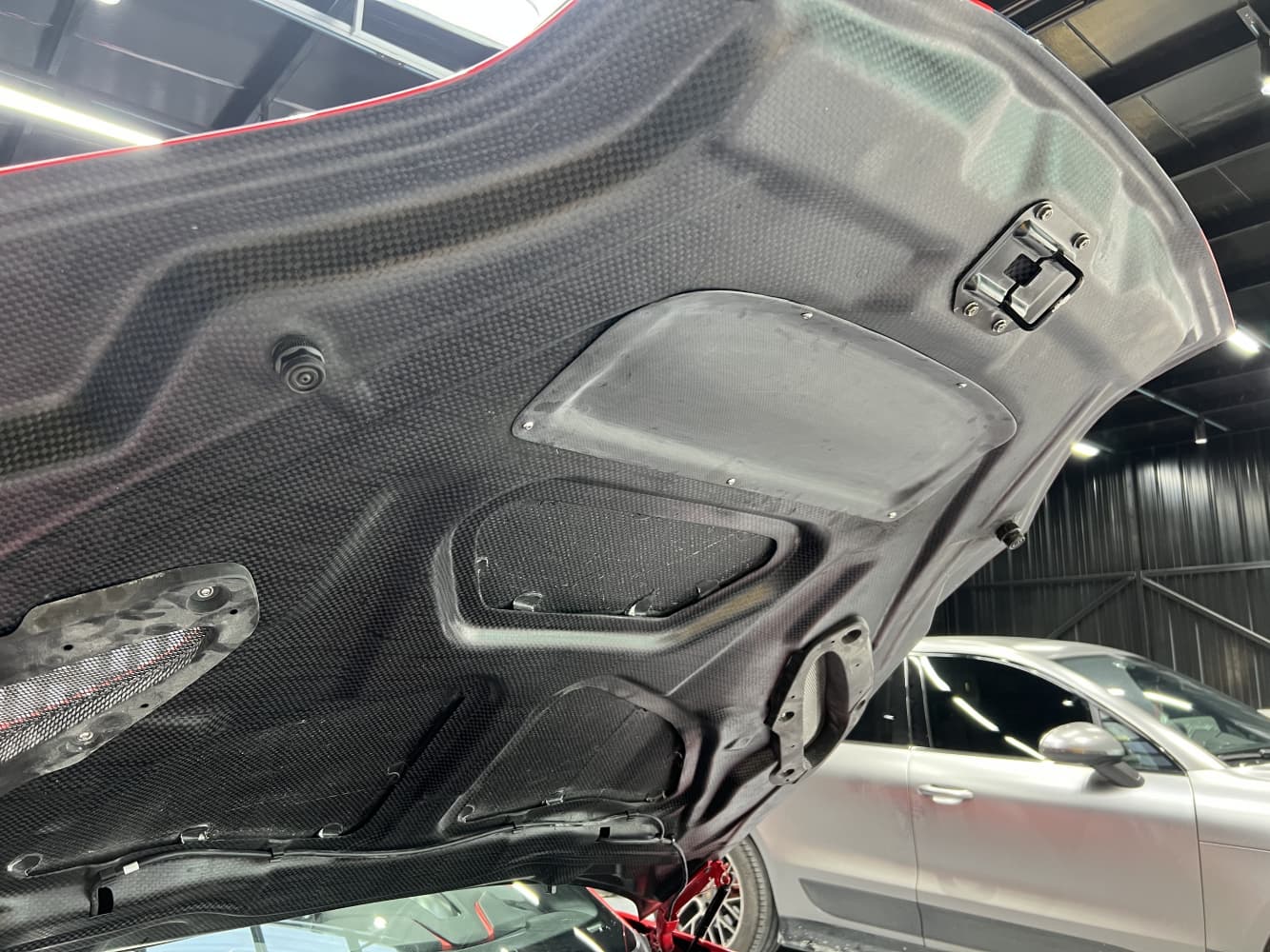2018- Up Ferrari 812 Superfast & GTS Hood Bonnet Dry Carbon Fiber MSY Series Bodykit