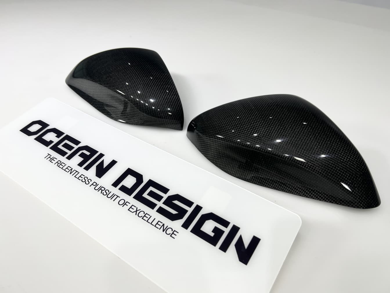 2018- Up Ferrari 812 Superfast & GTS Wing Mirrors Housing Dry Carbon Fiber MSY Series Bodykit