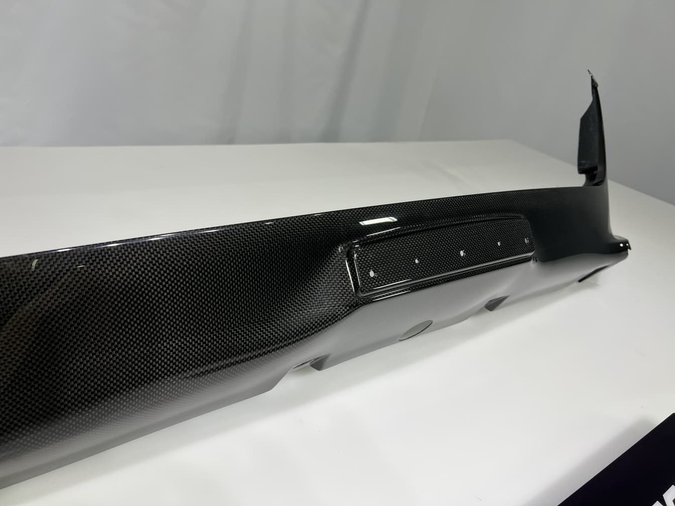 2018- Up Ferrari 812 Superfast & GTS Front Bumper Air Vent Dry Carbon Fiber MSY Series Bodykit