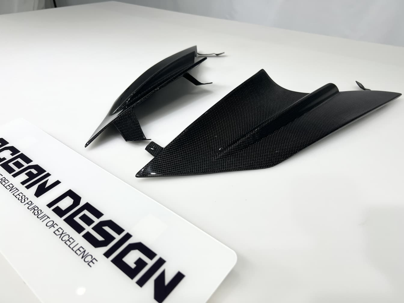 2018- Up Ferrari 812 Superfast & GTS Headlights Air Vents Dry Carbon Fiber MSY Series Bodykit